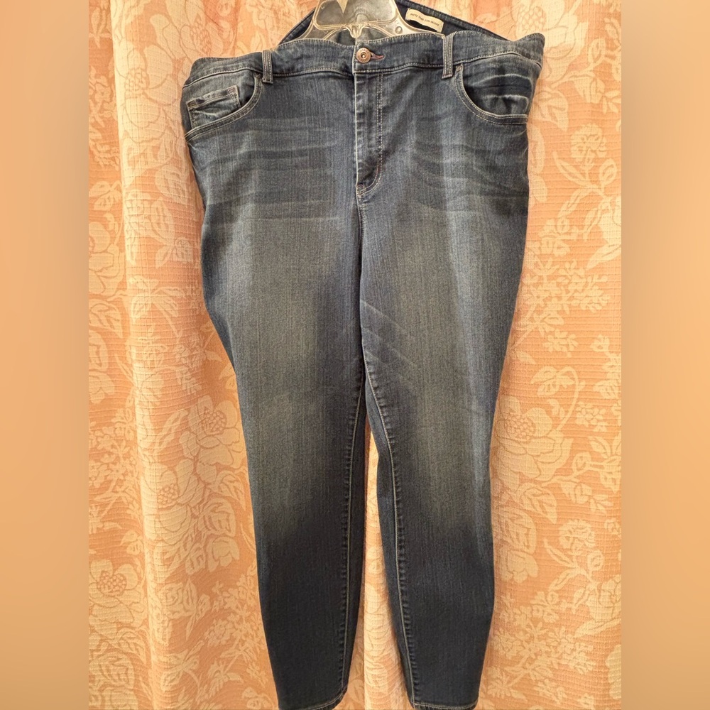 Jessica Simpson Women's skinny jeans